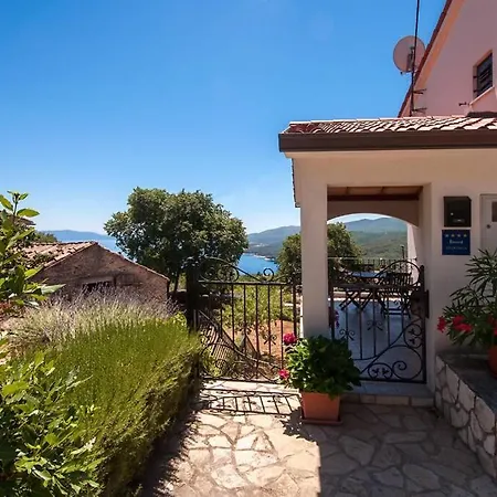 Peaceful With Beautiful Sea View Rabac
